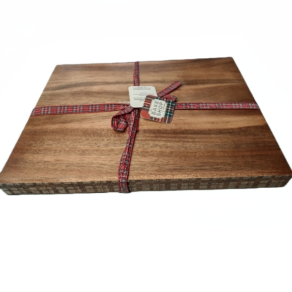 Acacia 16" Serving Board NWT - Picture 2 of 7